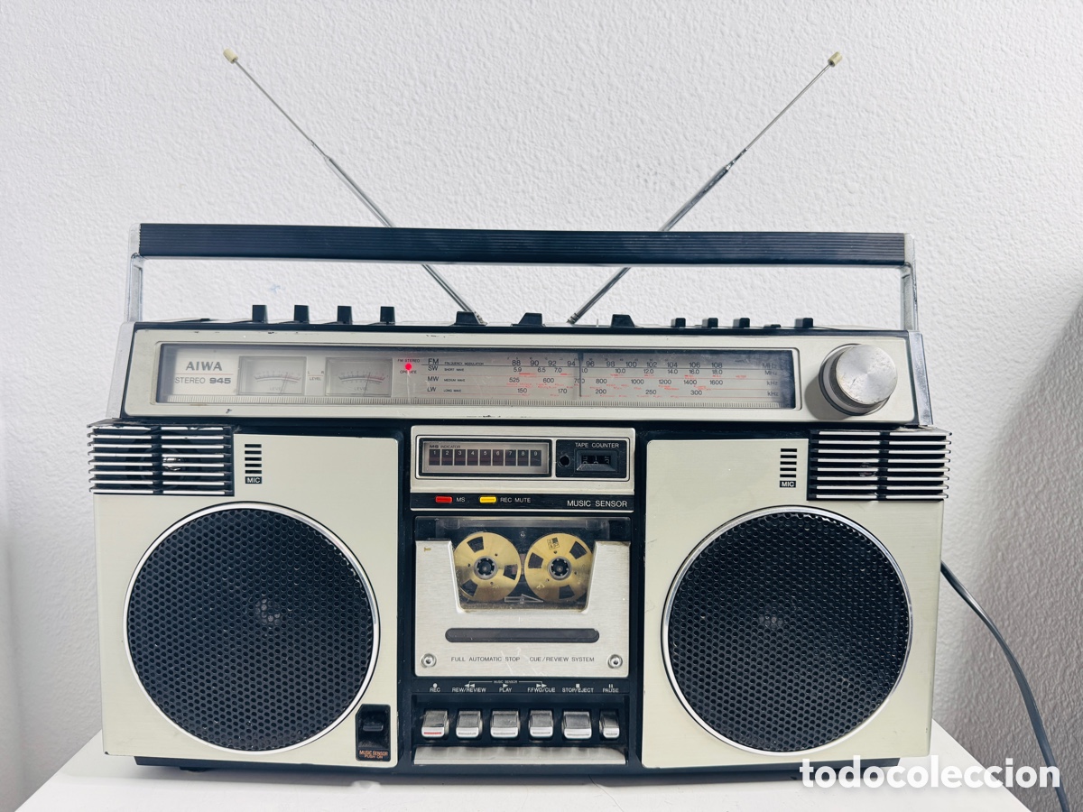 Vintage: AIWA TPR-945E Stereo Boombox Ghetto Blaster Japan 1980s Funciona Ok Radio y Cassette