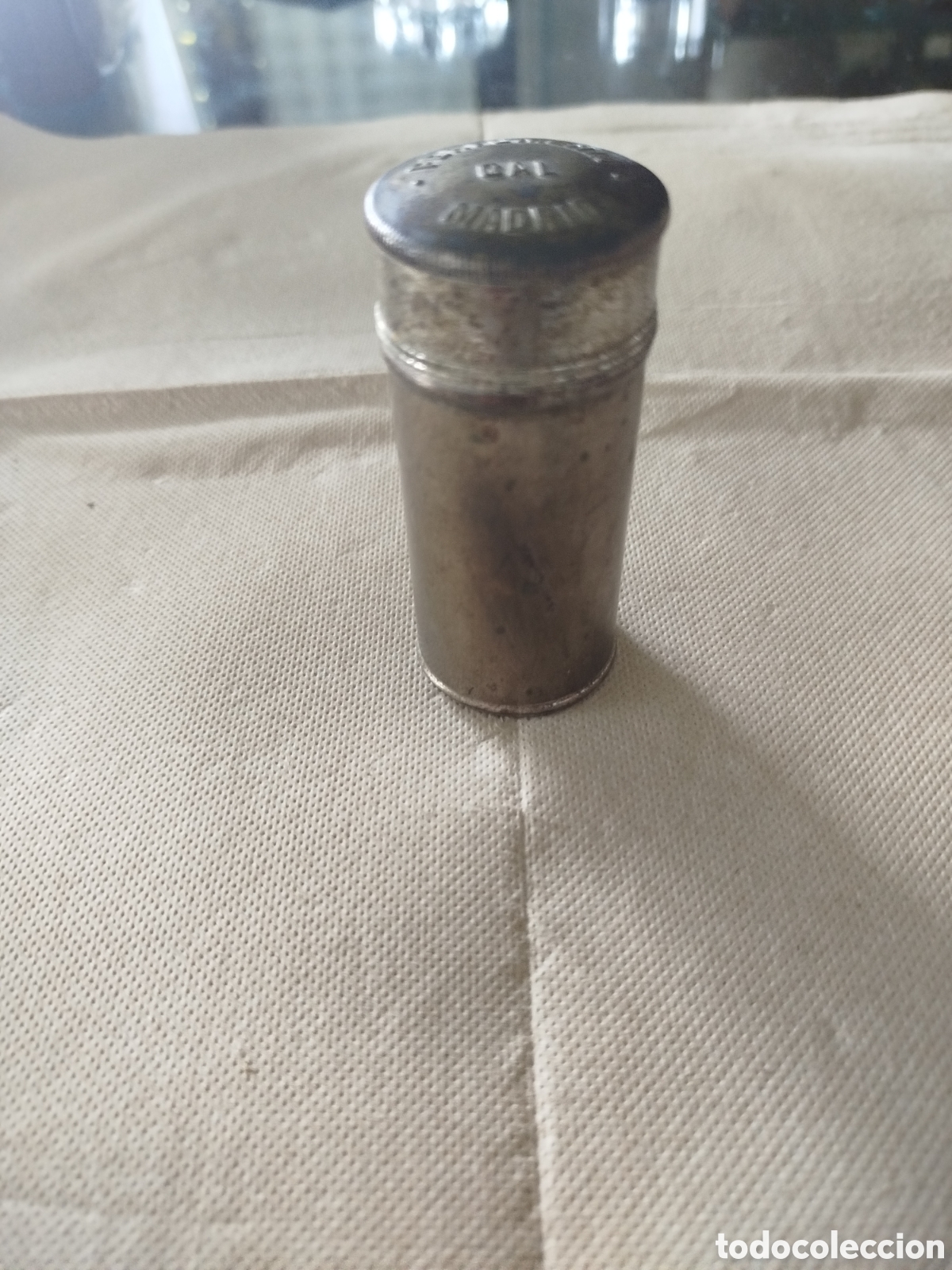 Vintage: &rdquo;PERFUMERIA GAL&rdquo;(MADRID).Lata met&aacute;lica para jabon