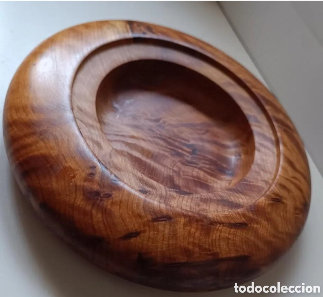 Vintage: PLATO DE MADERA DE UNA PIEZA. MADE IN TURQUIA (a estrenar)