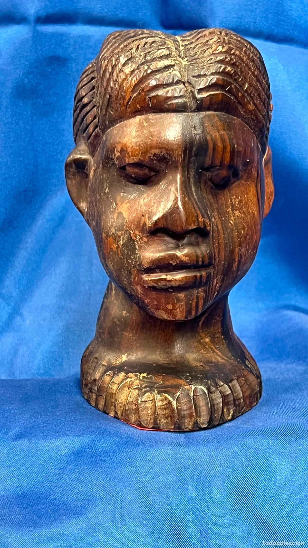 Vintage: Antigua Escultura de Busto &Eacute;tnico Africano en Madera Maciza Tallada a Mano. Vintage