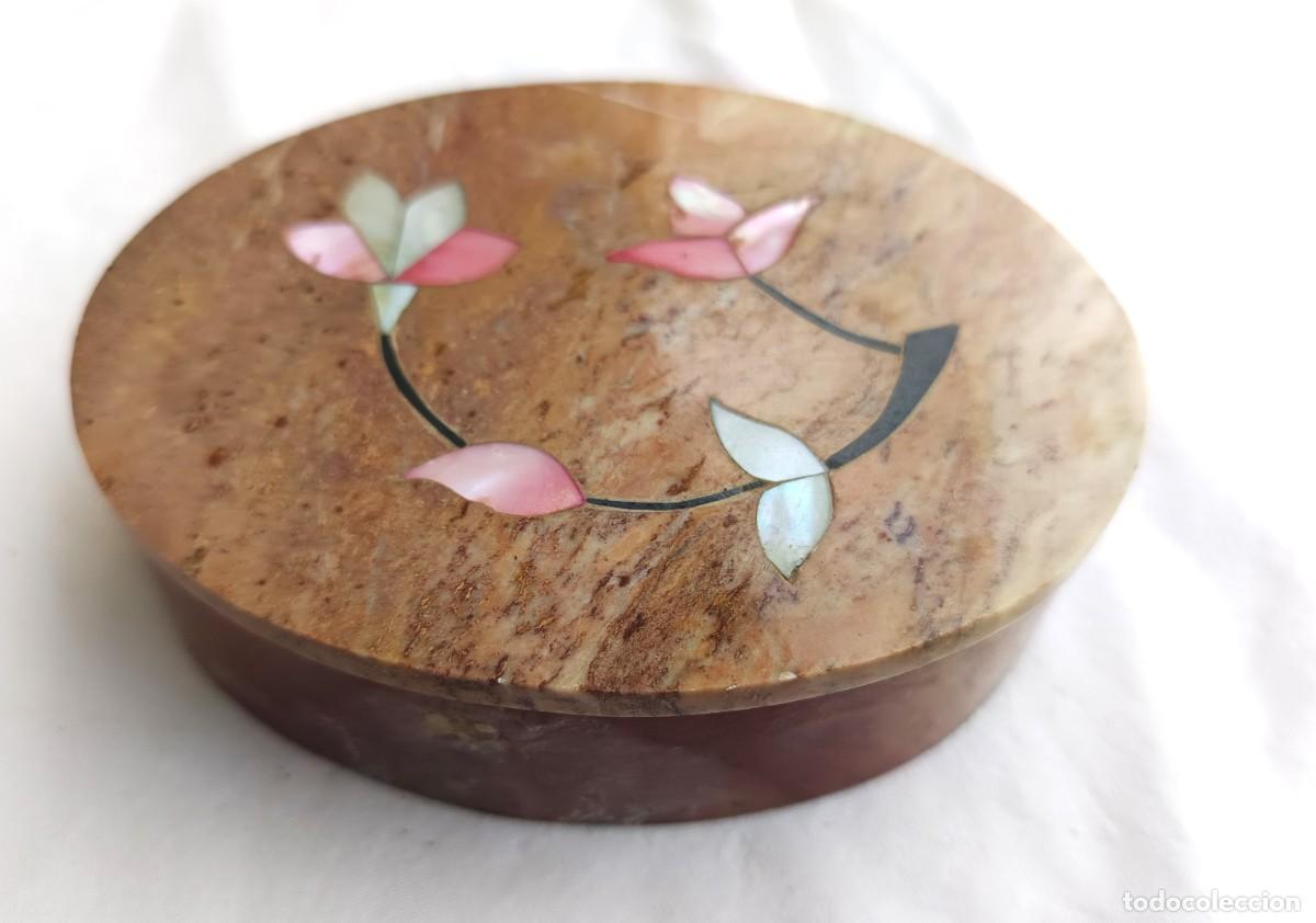 Vintage: Elegante joyero de m&aacute;rmol tallado- motivos florales - Francia