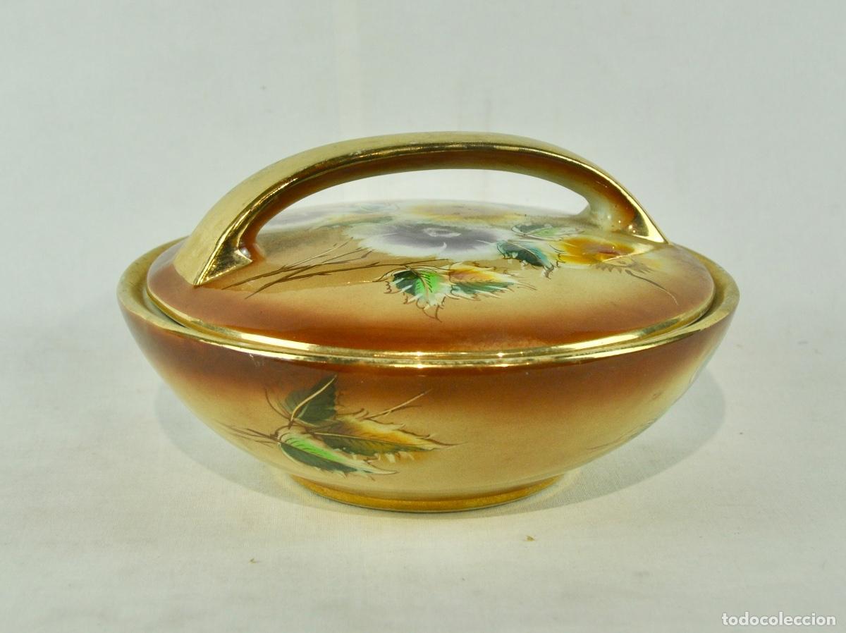 Vintage: Peque&ntilde;a sopera en tonos marrones y flores