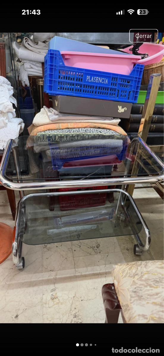 Vintage: Mesa cromada con cristal