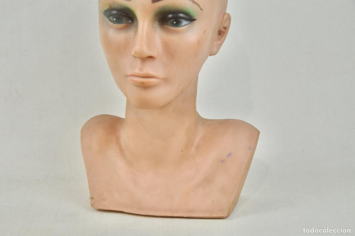 Vintage: Cabeza de maniqu&iacute; en goma - Foto 3