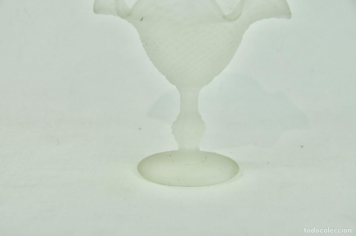 Vintage: Copa opalina blanca - Foto 3