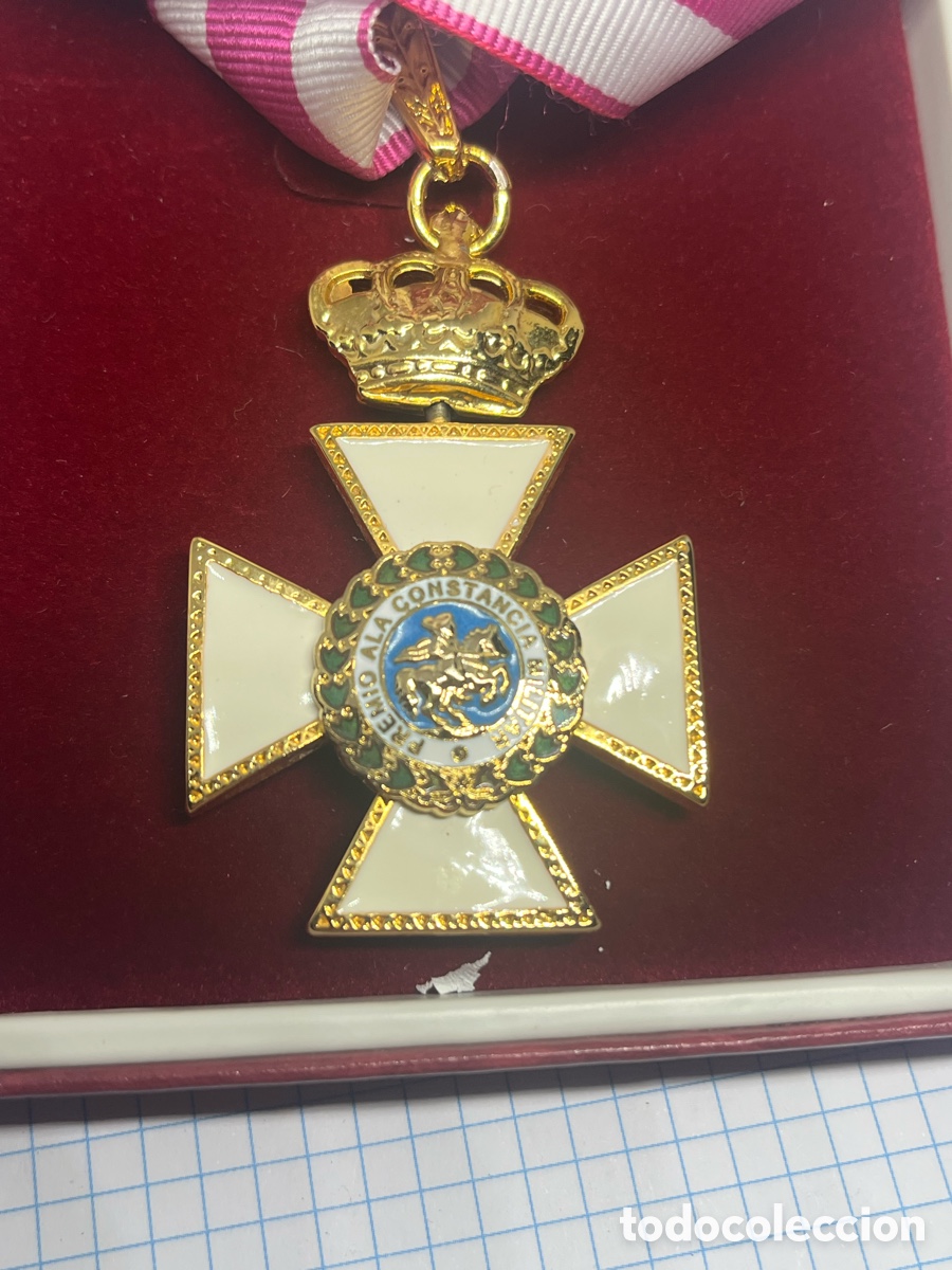 Vintage: MEDALLA MILITAR ORDEN DE SAN HERMENEGILDO CON ESTUCHE