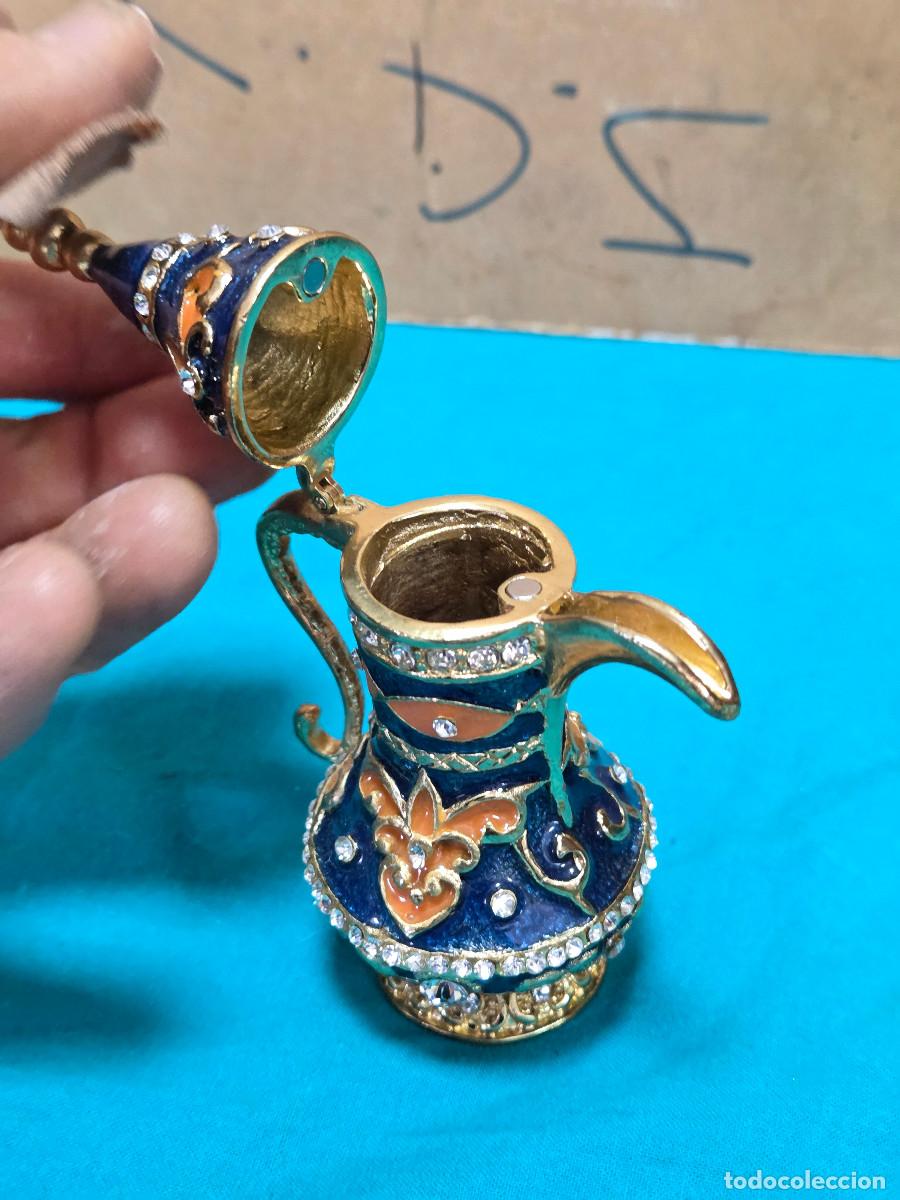 Vintage: peque&ntilde;a jarra de metal - Foto 4