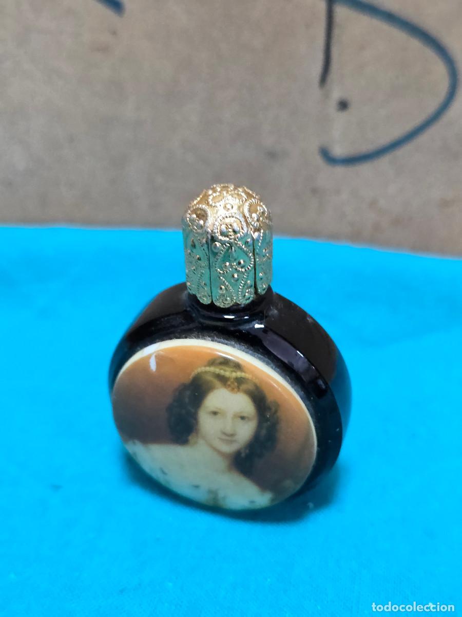 Vintage: perfumero de cristal negro