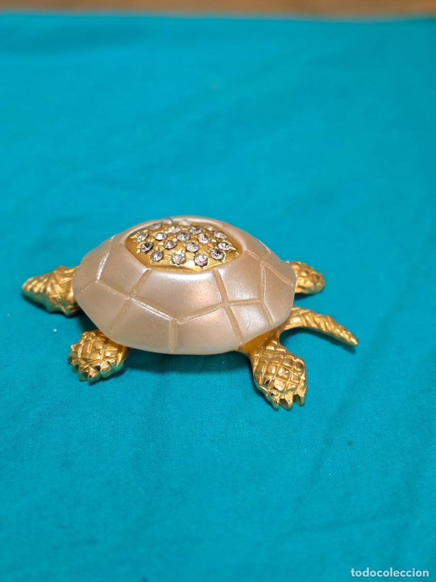 Vintage: tortuga dorada vintage