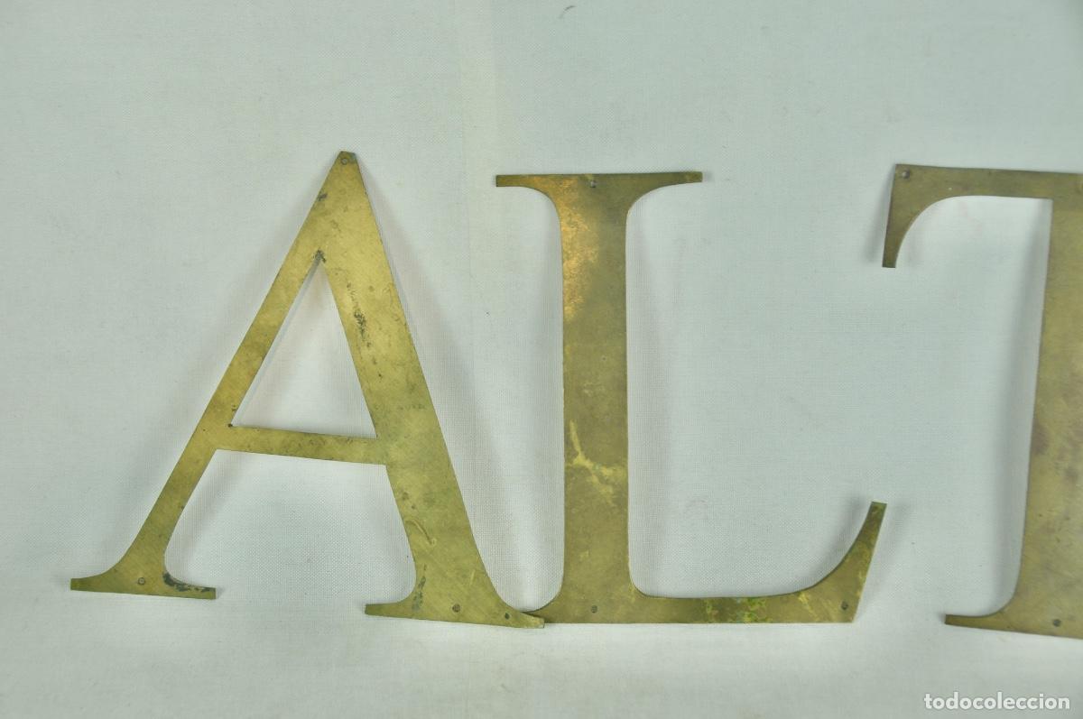 Vintage: 3 Letras A, L, T en lat&oacute;n planas - Foto 2