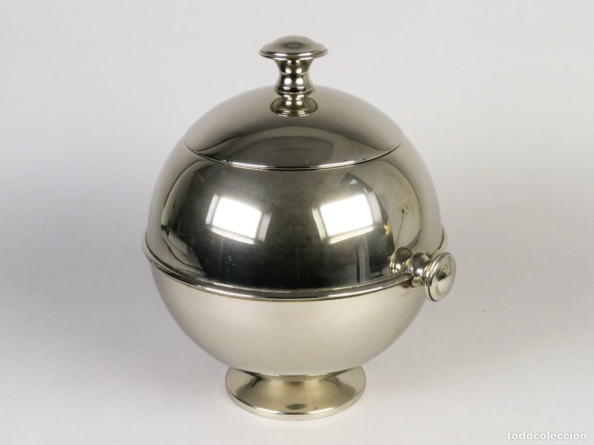 Vintage: Cubitera esf&eacute;rica en metal siglo XX