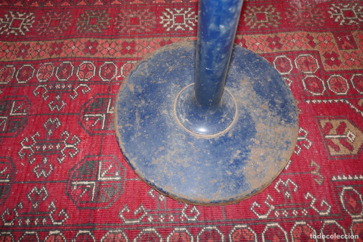 Vintage: Perchero de pie Fase - Modelo Cedro. - Foto 10