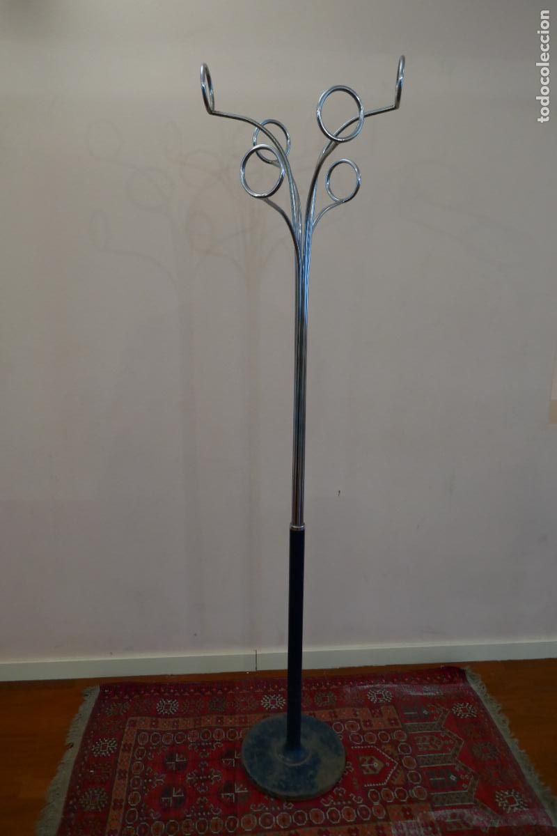 Vintage: Perchero de pie Fase - Modelo Cedro. - Foto 1