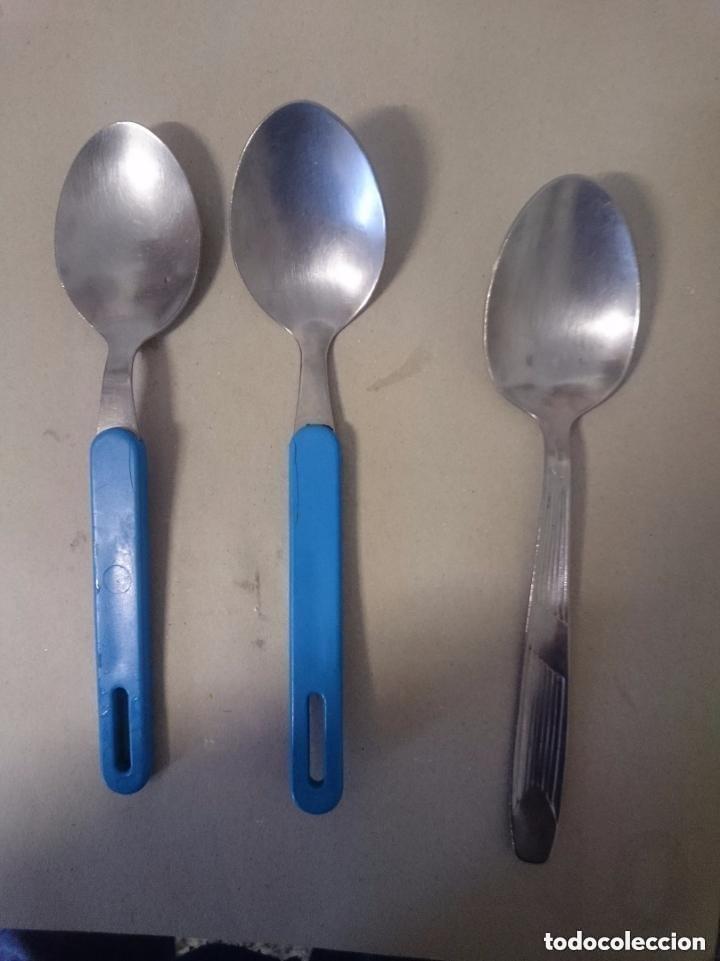 Vintage: JUEGO DE CUCHARAS DE VARIAS MEDIDAS - A&Ntilde;OS 70