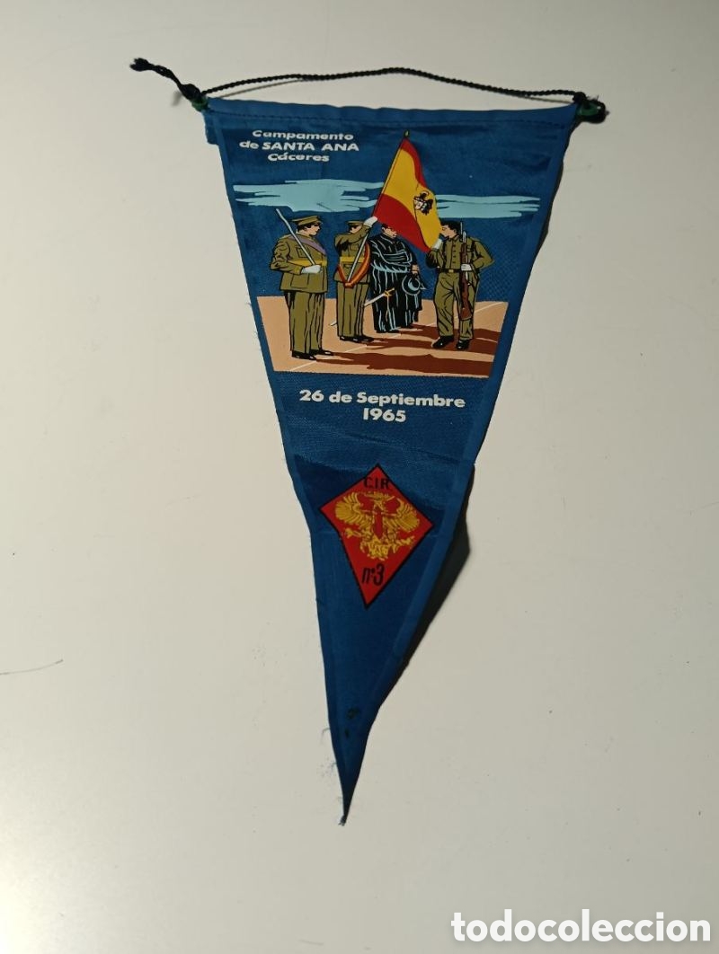 Vintage: Bander&iacute;n militar campamento C&aacute;ceres 1965