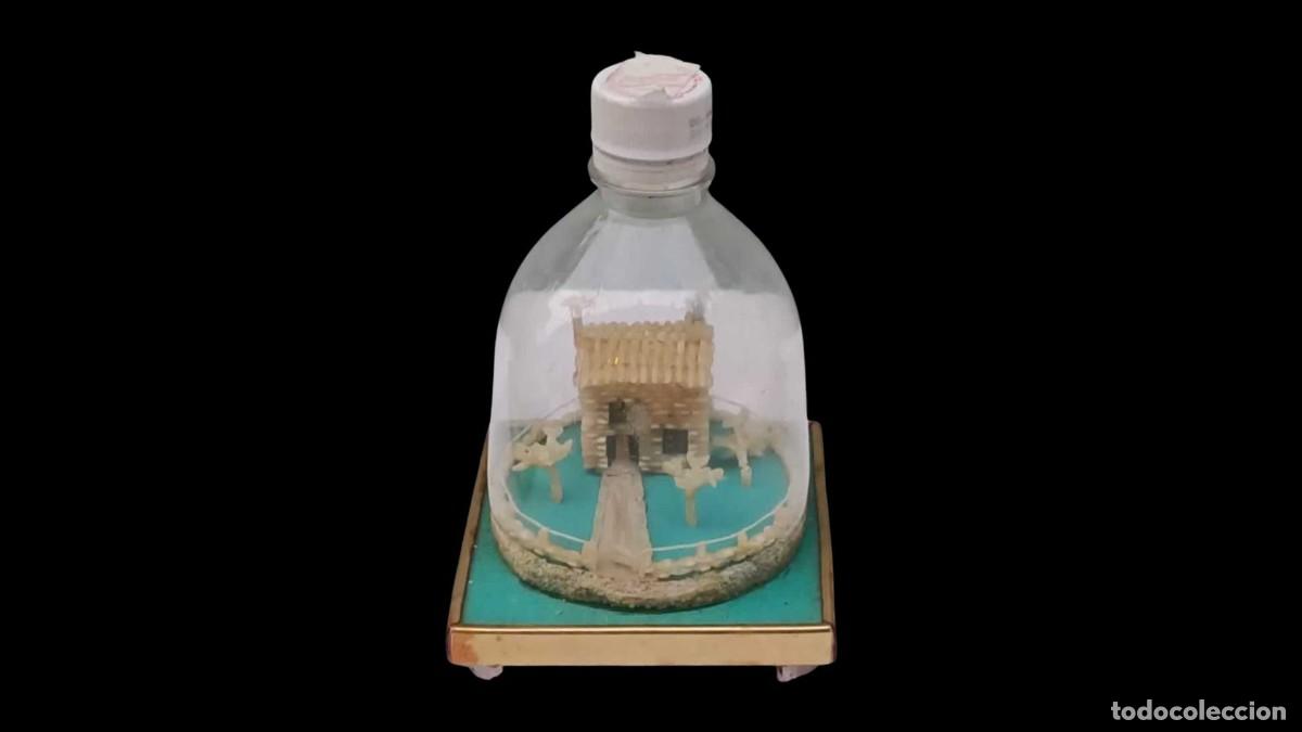 Vintage: Botella con Diorama de Arroz &ndash; 1 Casa, &Aacute;rboles y Caminito &ndash; Vintage 1994 &ndash; Hecho a Mano, Muy Raro