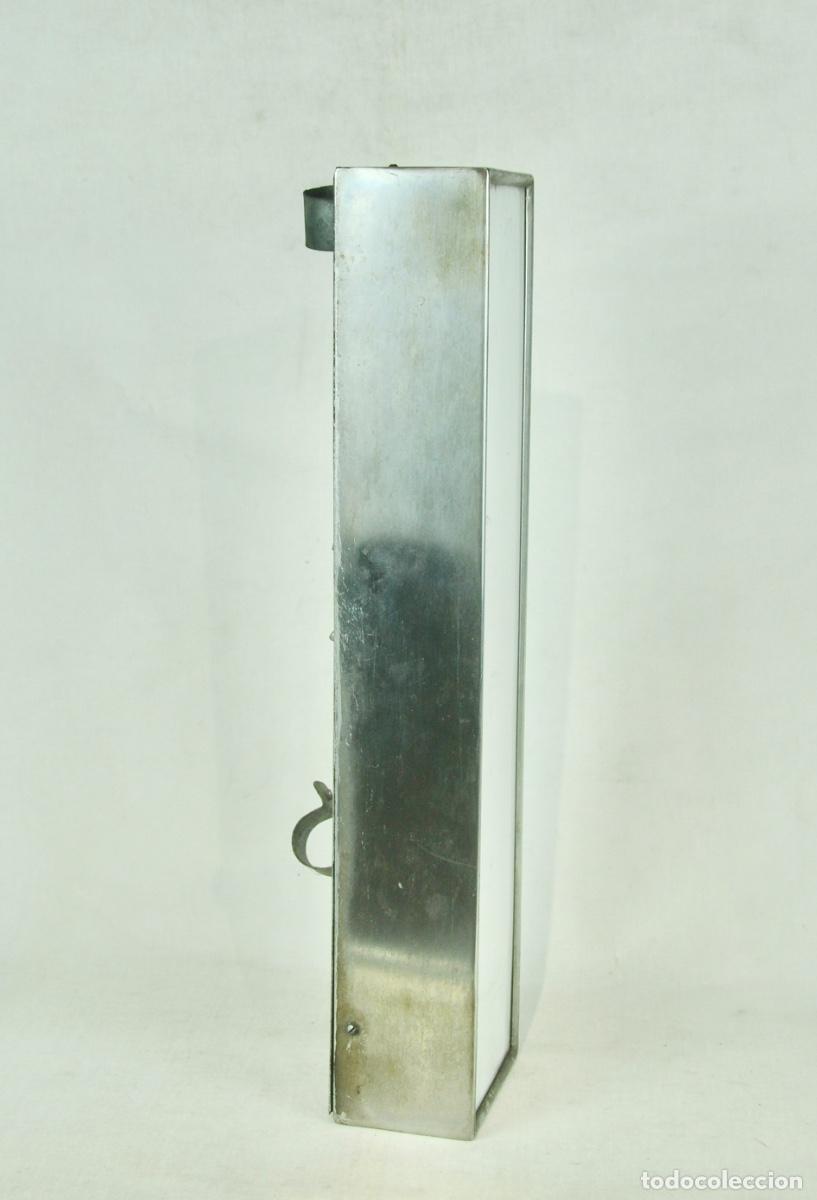 Vintage: Letra I en metacrilato y metal - Foto 4