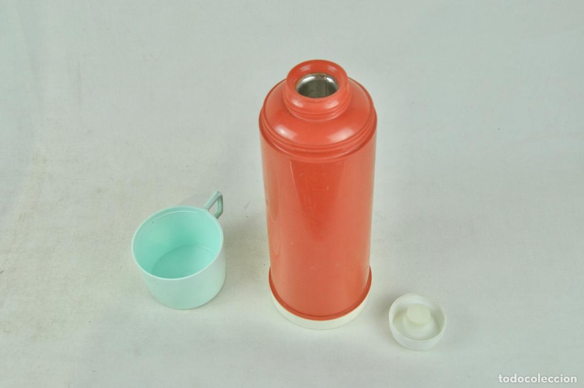 Vintage: Termo pl&aacute;stico rojo y blanco - Foto 4