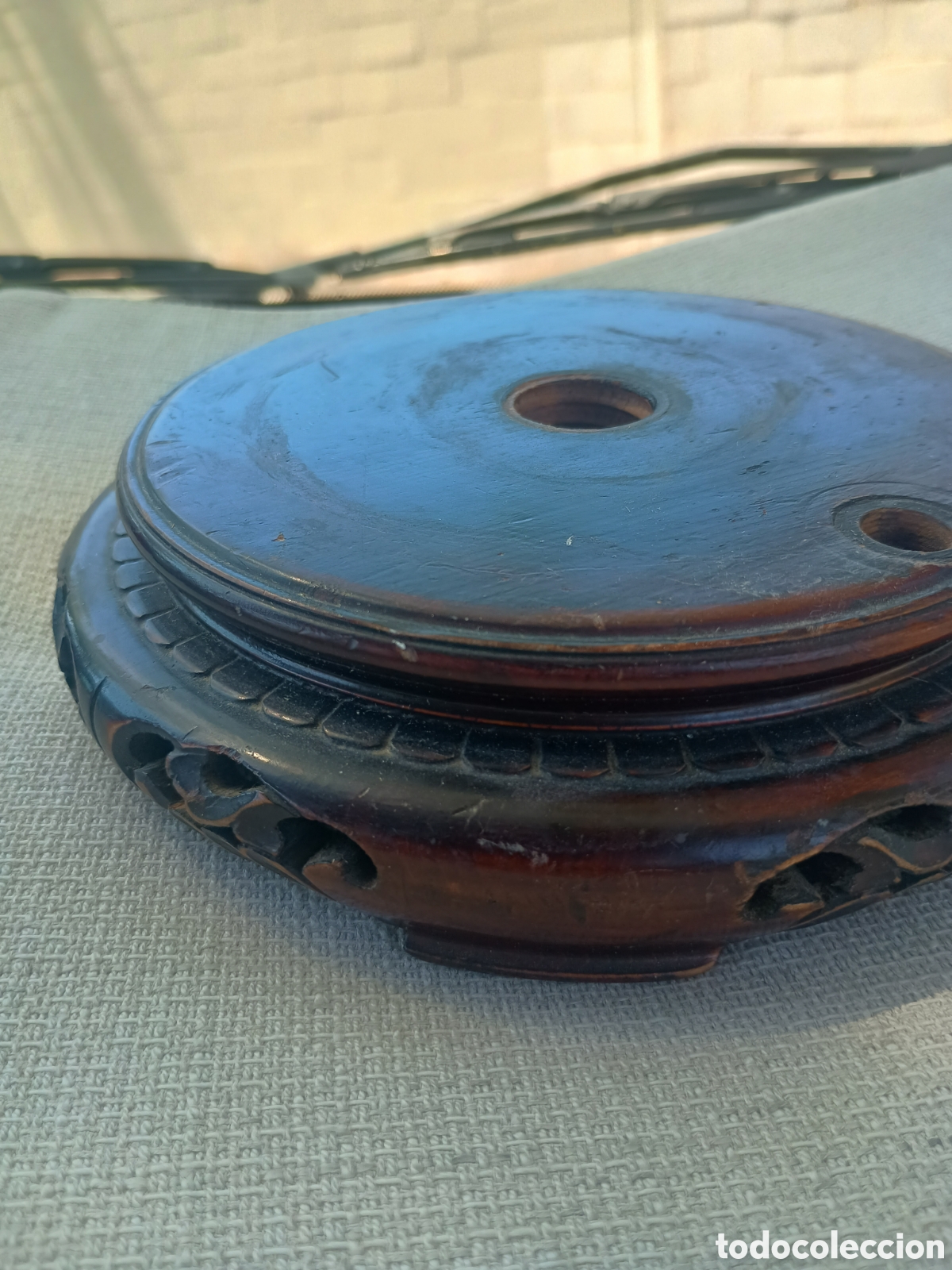 Vintage: Base de madera tallada - Foto 2