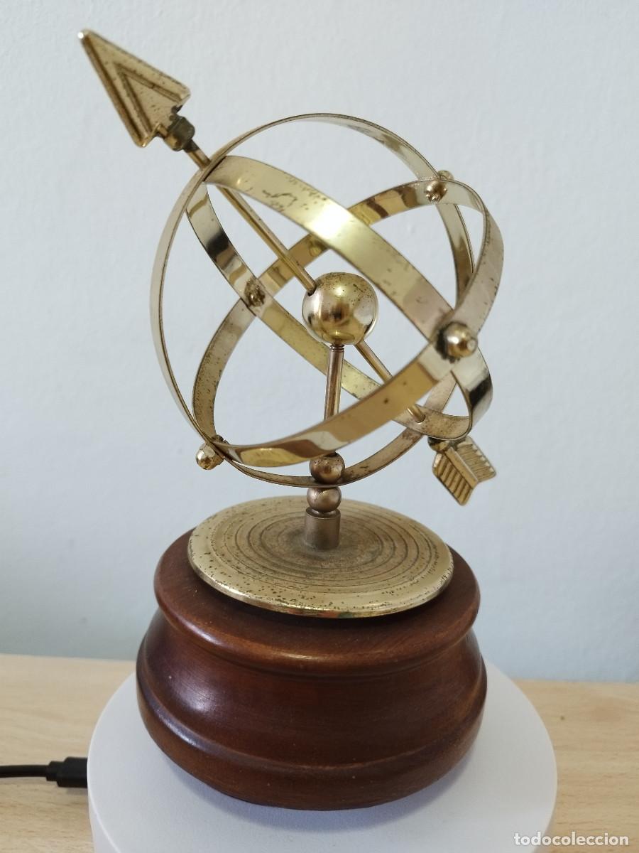 Vintage: Decoraci&oacute;n estilo esfera armilar musical Hecho en Taiwan