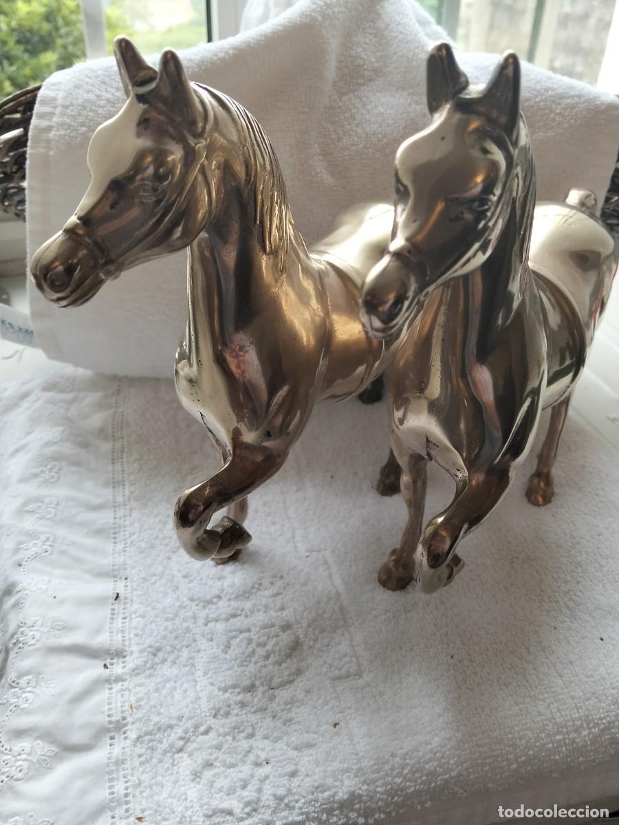 Vintage: PAREJA DE CABALLOS LATON 22X20 CM APROX