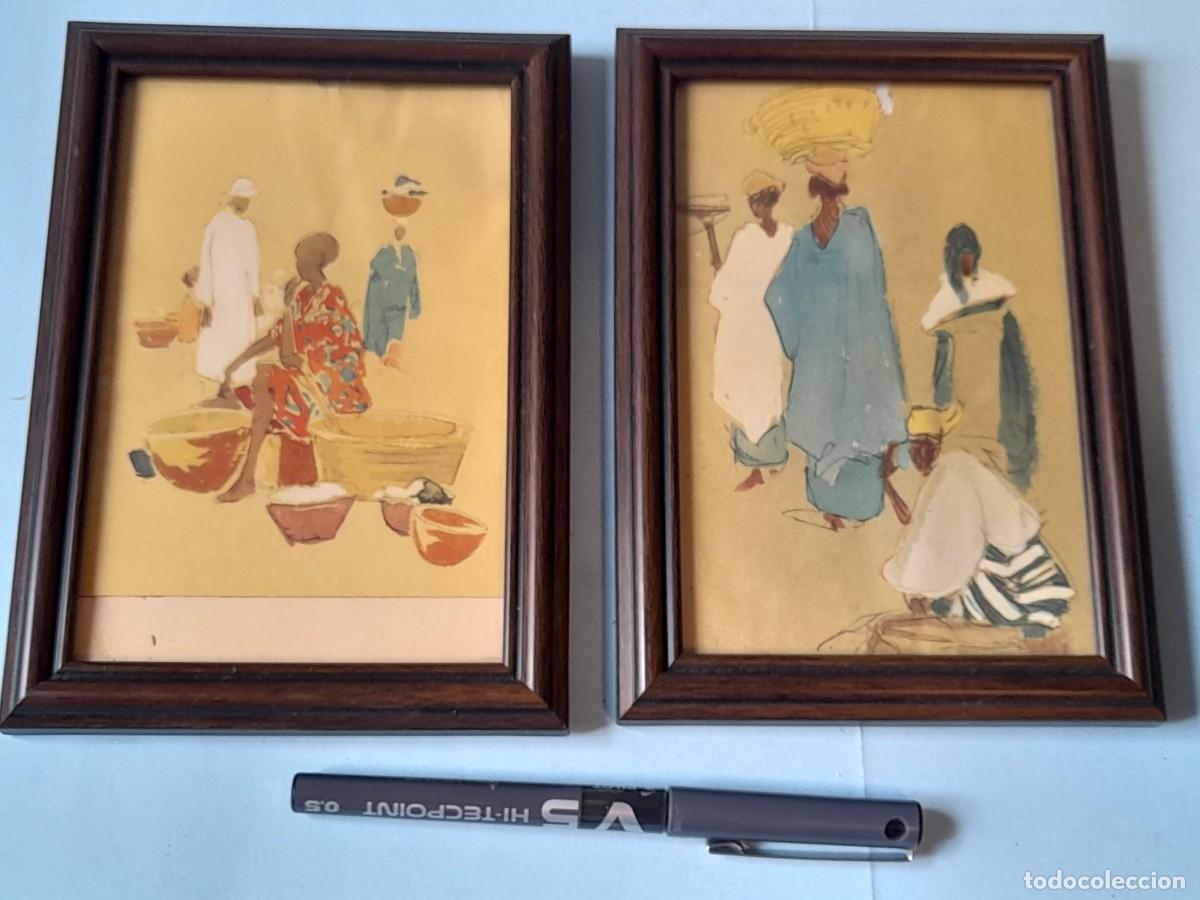 Vintage: Lote 2 marcos peque&ntilde;os de madera con l&aacute;minas de tipos con vestimentas &aacute;rabes