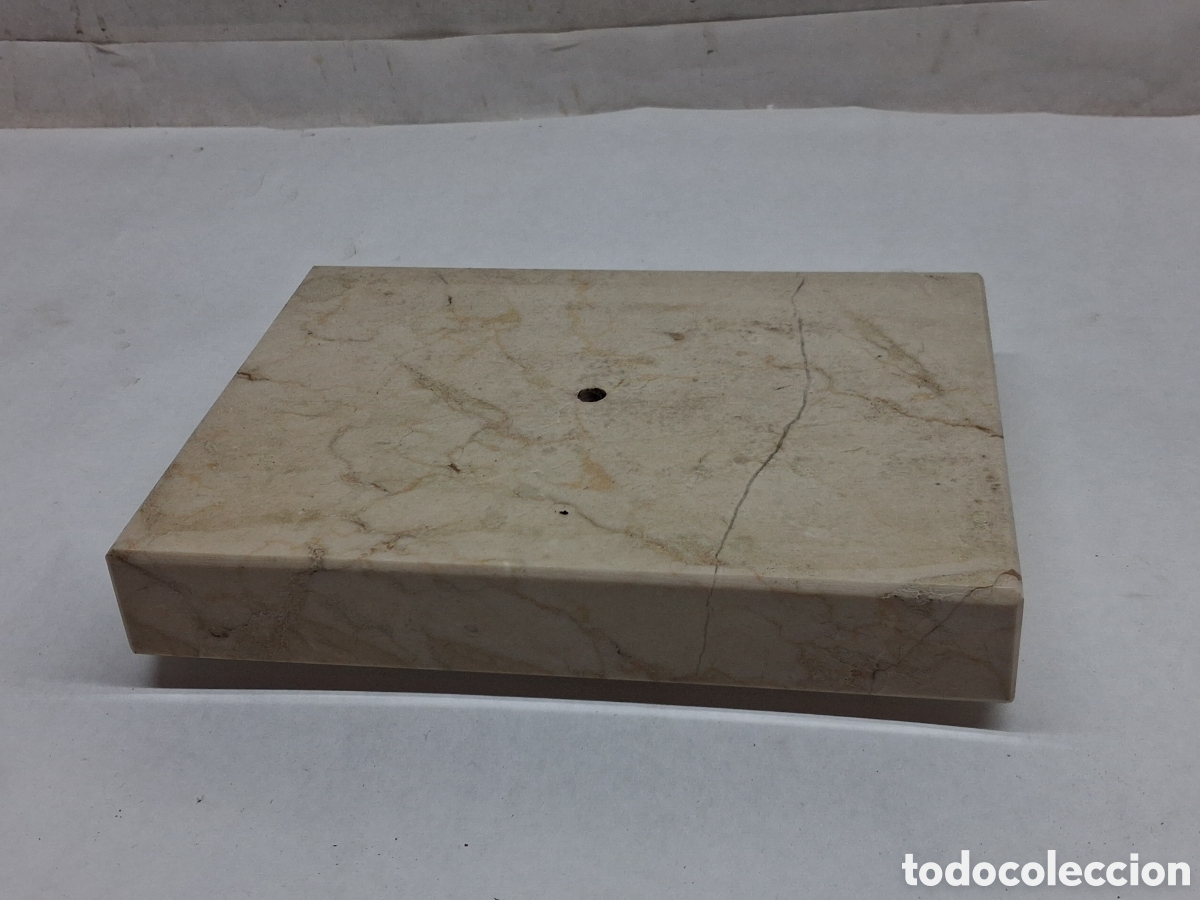 Vintage: Base de m&aacute;rmol con agujero
