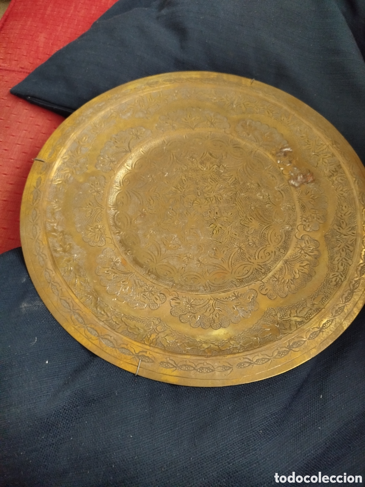 Vintage: Plato &aacute;rabe en lat&oacute;n