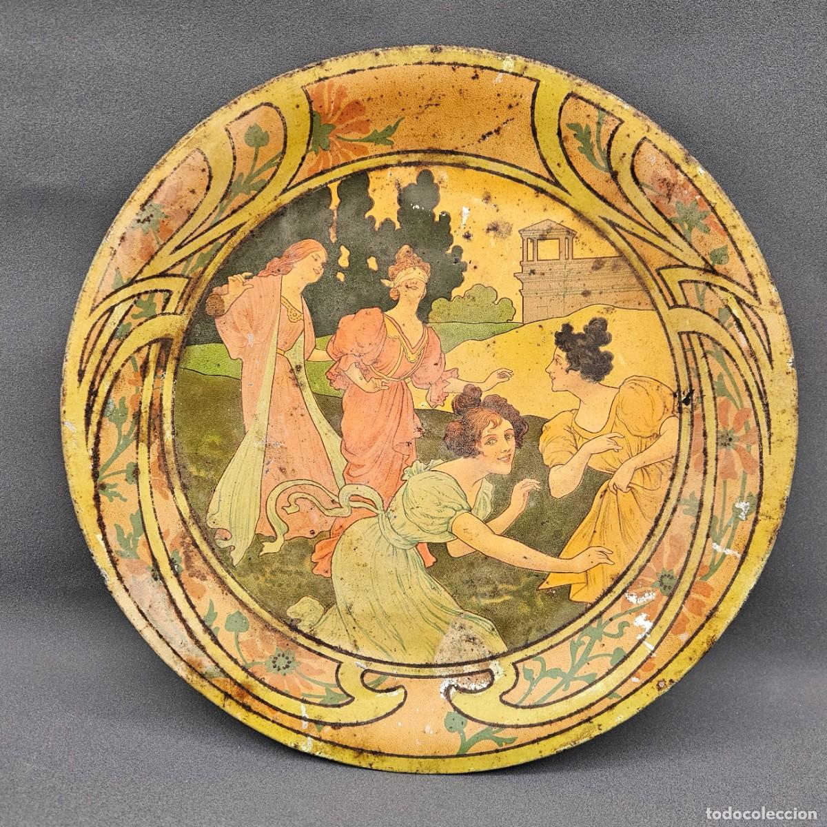 Vintage: Plato art nouveau decorativo y elegante de hojalata. 1900 - 1920