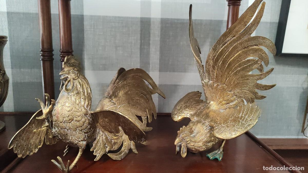 Vintage: PAREJA DE GALLOS EN BRONCE - Foto 1