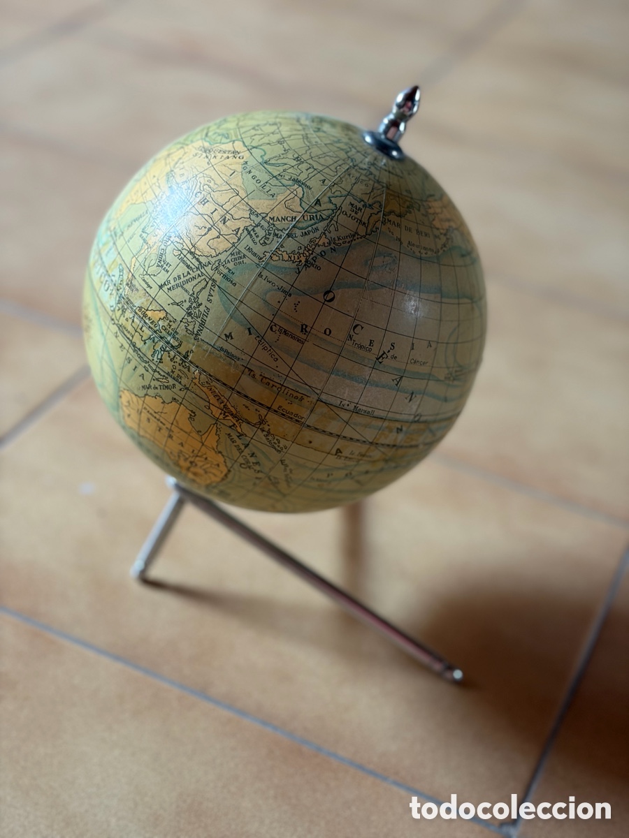 Vintage: Globo terraqueo yeso 60s Dalmau