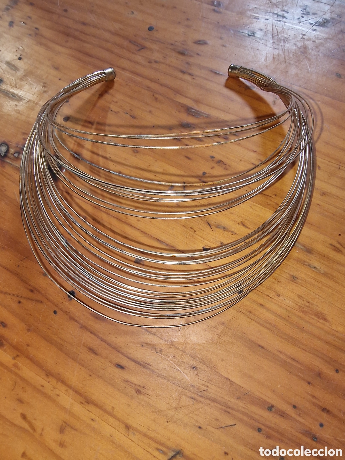 Vintage: Original corona,diadema o similar,metal dorado,desconozco utilidad vintage
