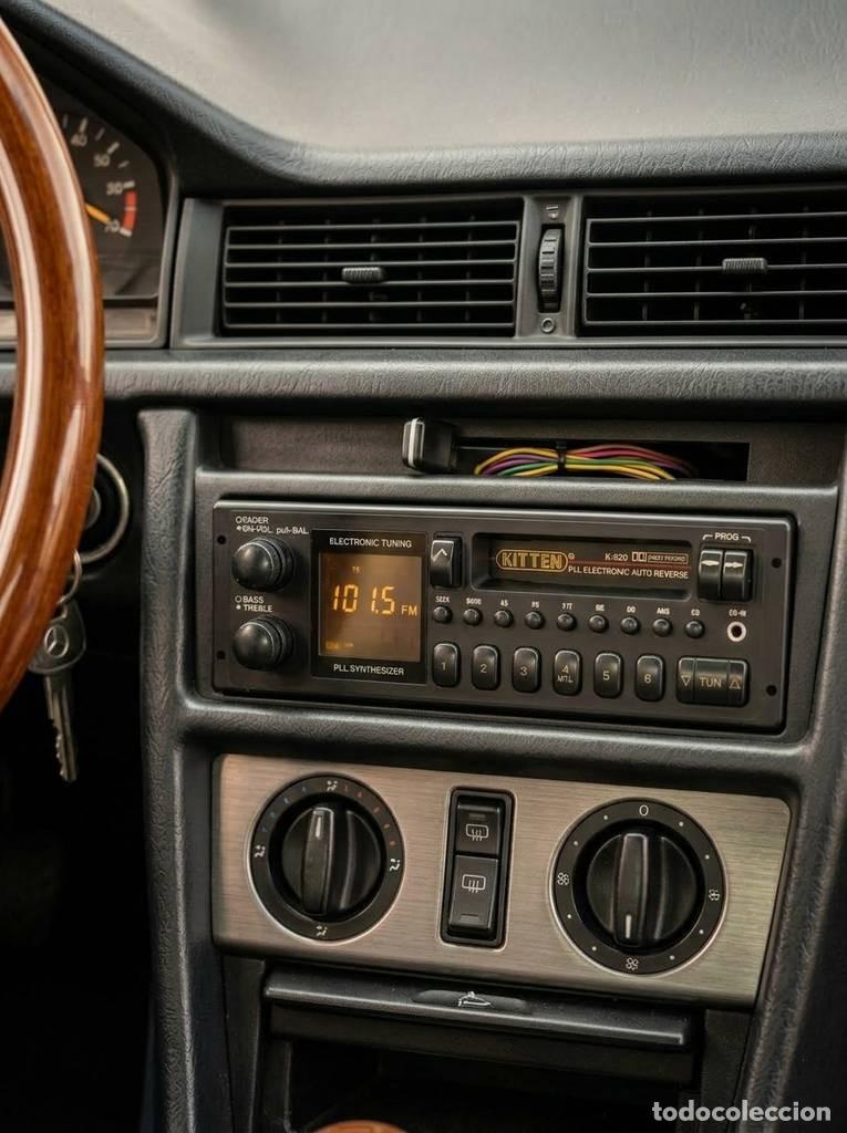 Vintage: RADIO CASSETTE KITTEN K-820 (TC)