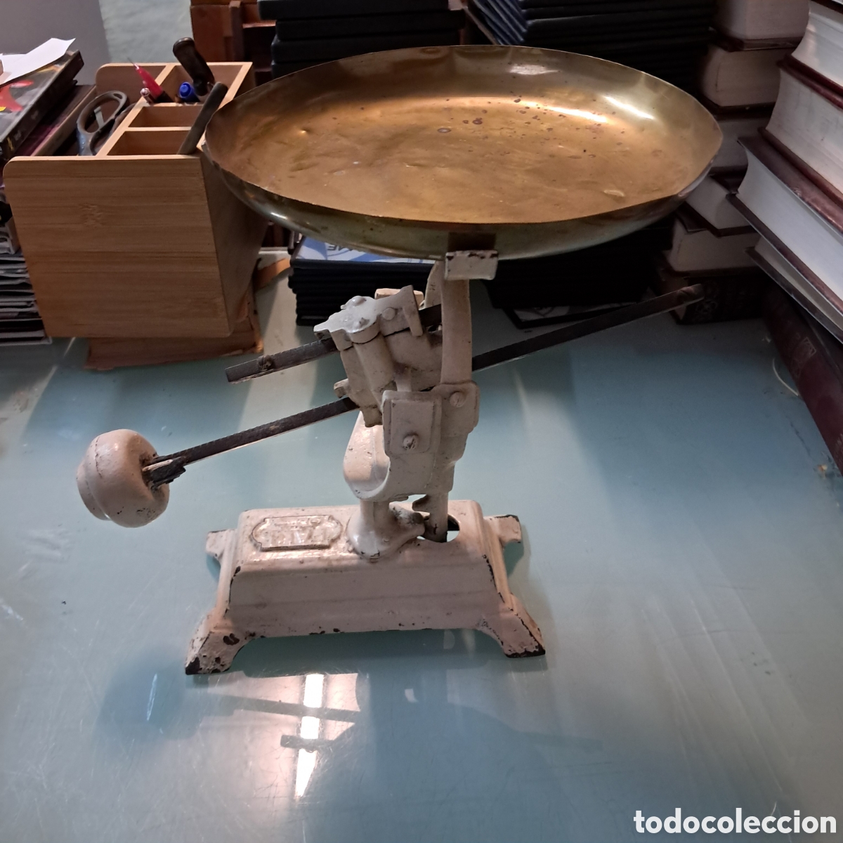 Vintage: B&aacute;scula de hierro fundido de cocina , marca Fam