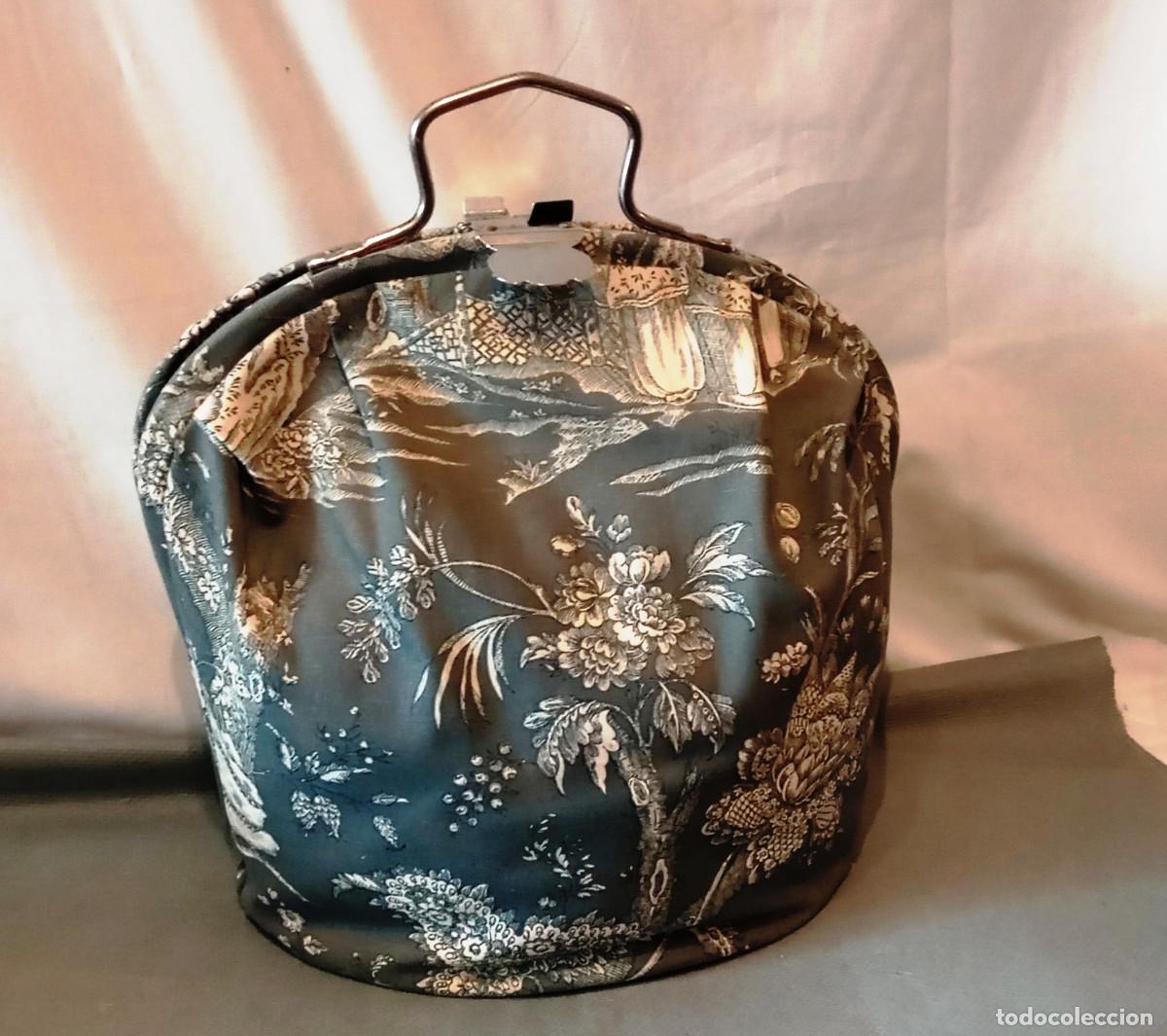Vintage: Bolso de mano vintage objetos fr&aacute;giles. Bolso de mano vintage de almacenamiento