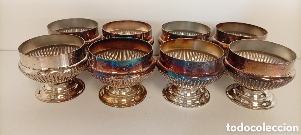 Vintage: 8 CUENCOS PEQUE&Ntilde;OS DE ALPACA METAL PLATEADO