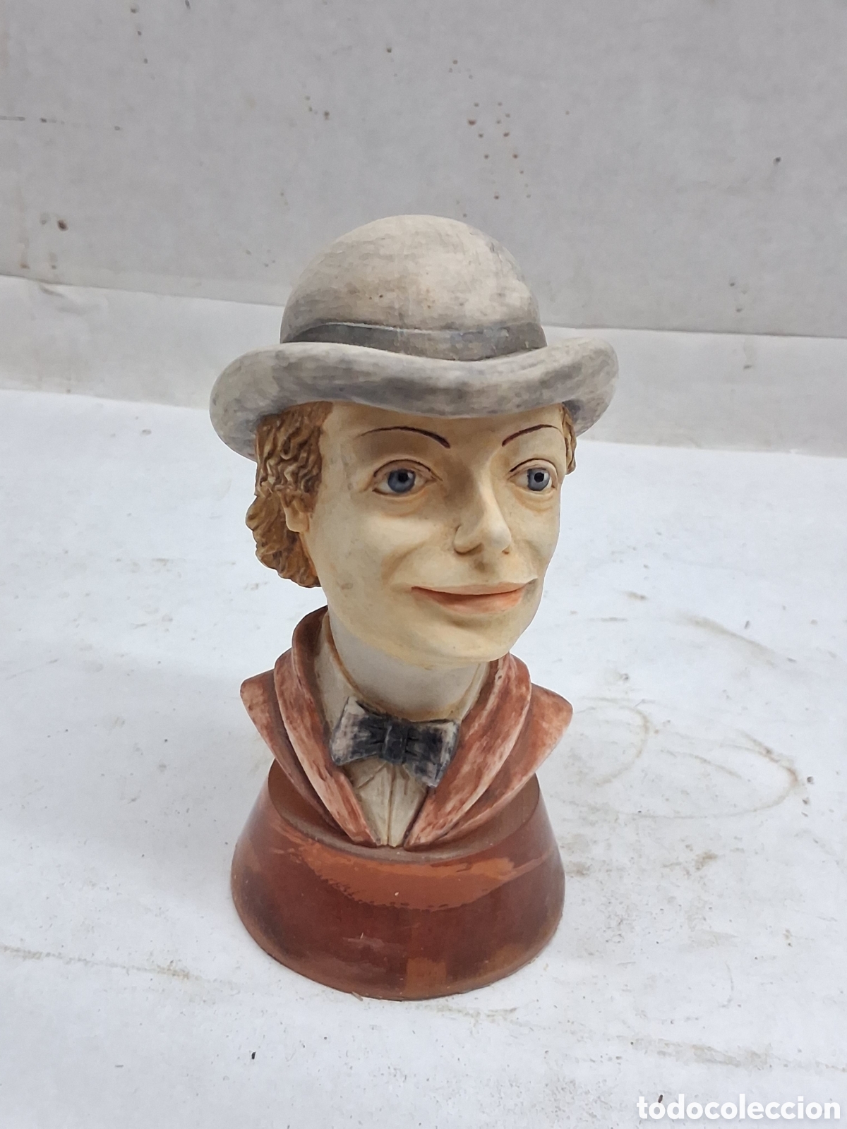 Vintage: busto se&ntilde;or con bomb&iacute;n - Foto 1