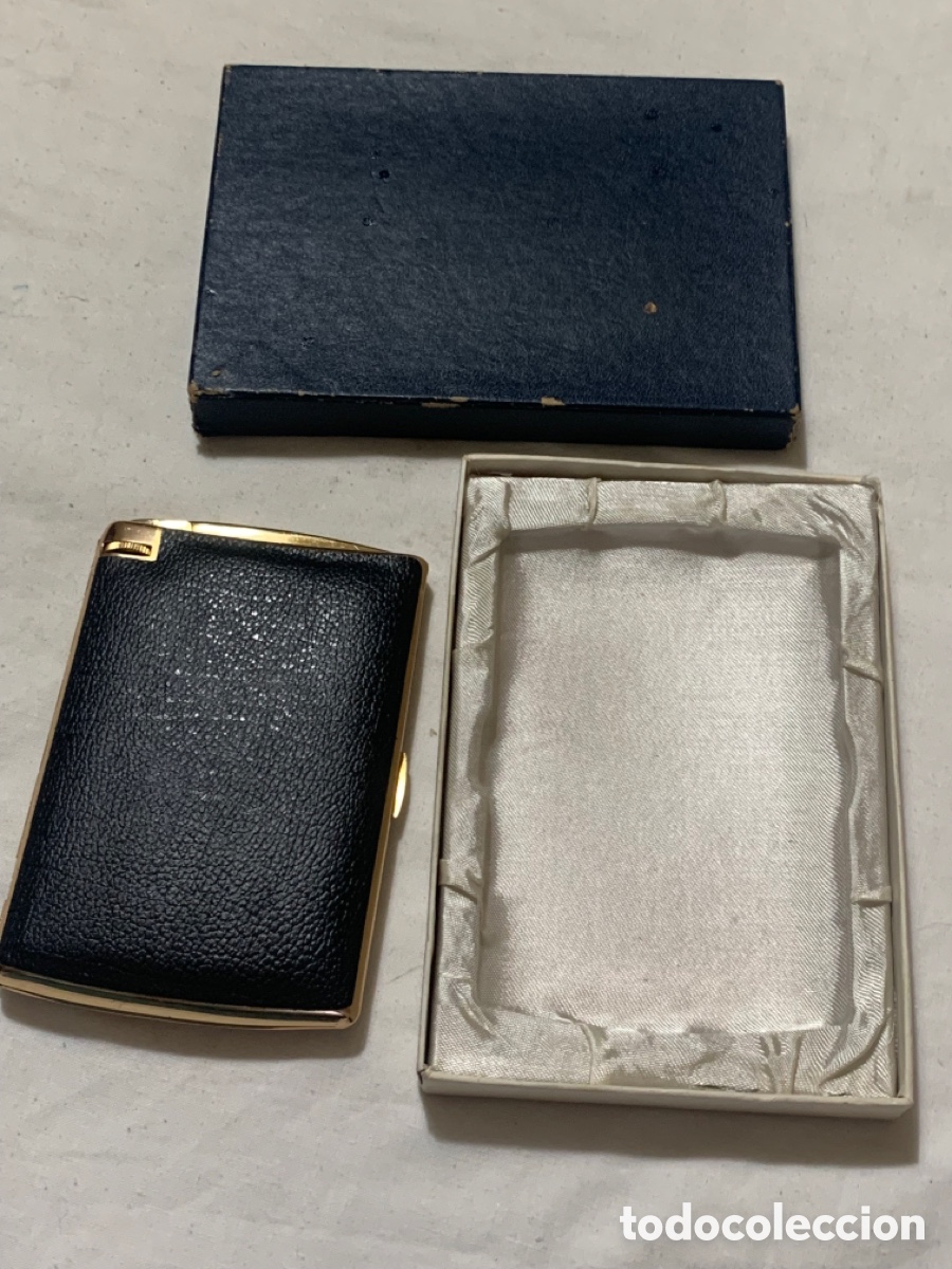 Vintage: Outilla vintage dorada con encendedor integrado