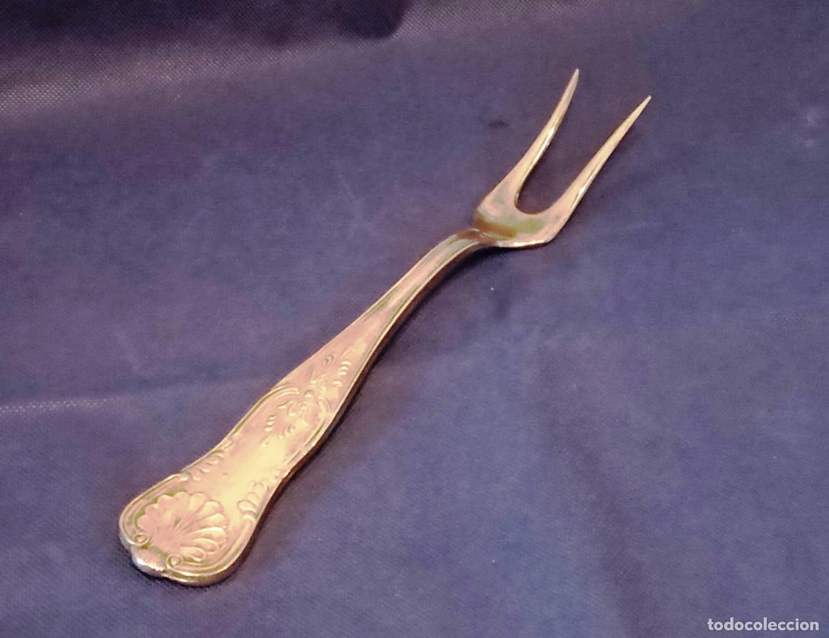 Vintage: Tenedor antiguo servir dos puntas