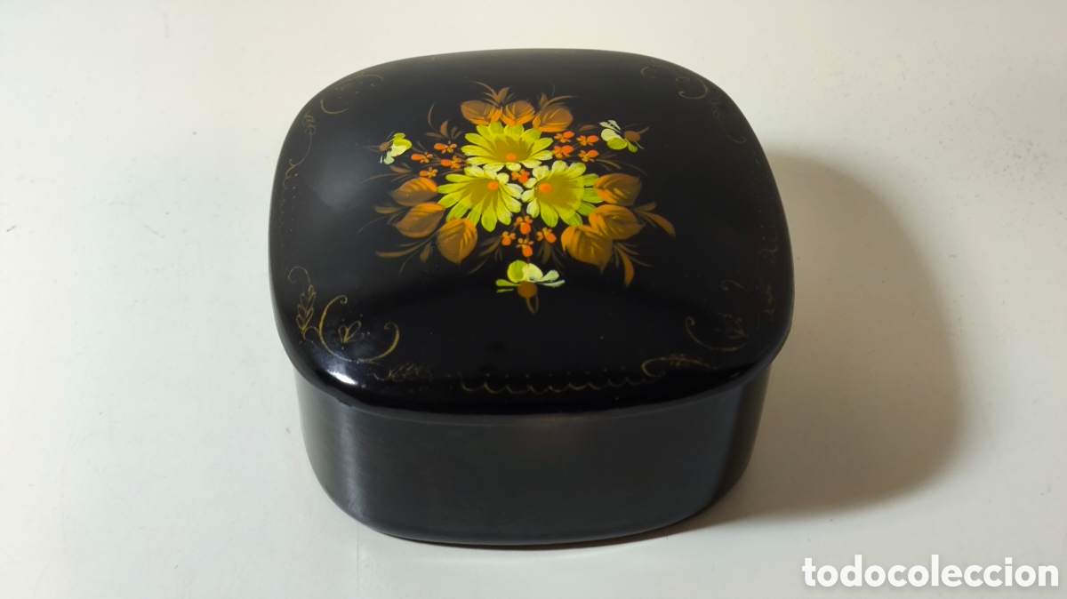 Vintage: Joyero caja met&aacute;lica lacada sovi&eacute;tica 1985 flores
