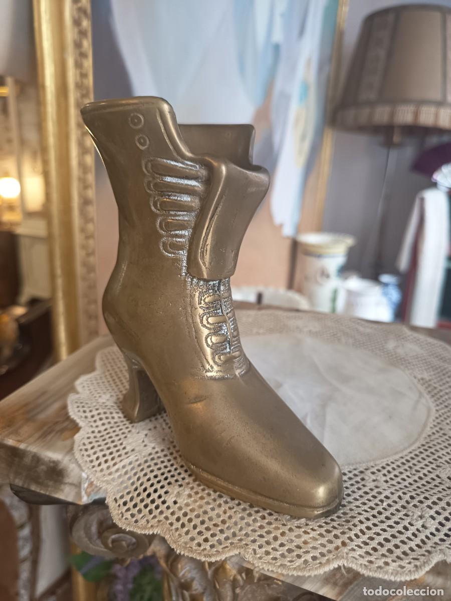Vintage: Bota decorativa de bronce