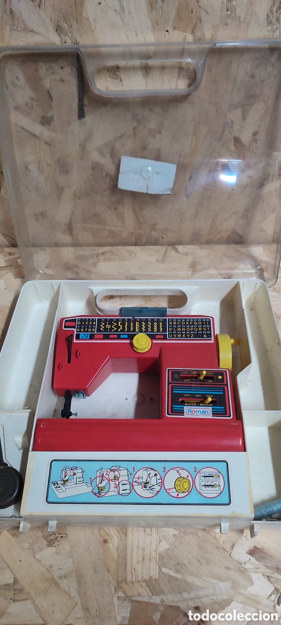 Vintage: Maquina de coser de juguetes Rom&aacute;n, para limpiar y restaurar, no probada.