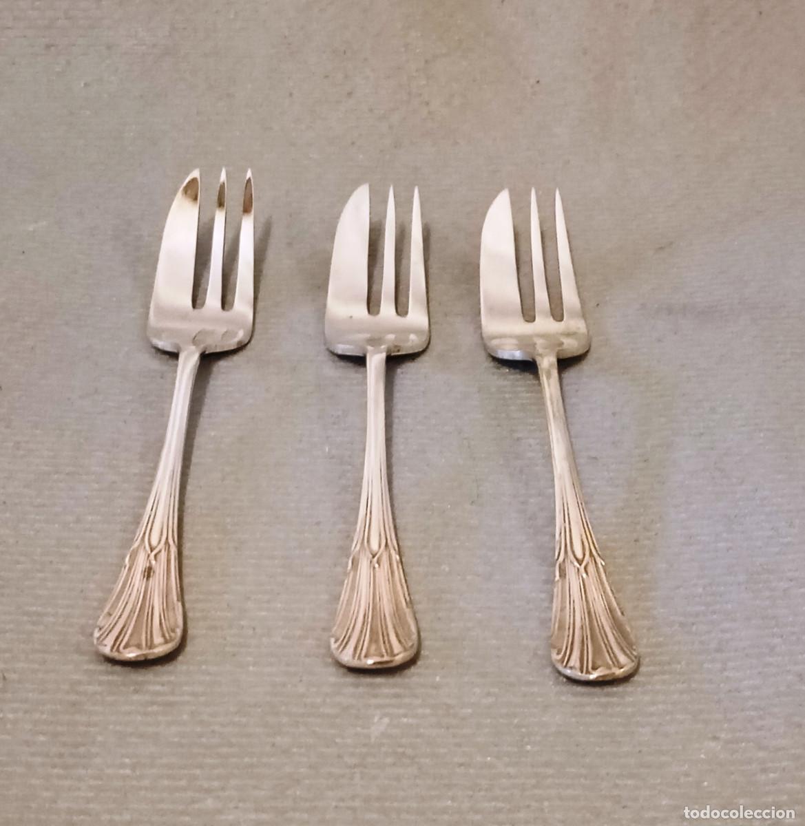Vintage: 3 Tenedores Postre EPNS Plata. Conjunto de tres tenedores de postre con un dise&ntilde;o elegante