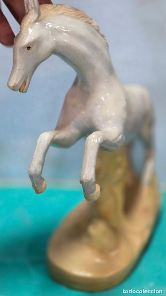 Vintage: figura de caballo en terracota - Foto 7