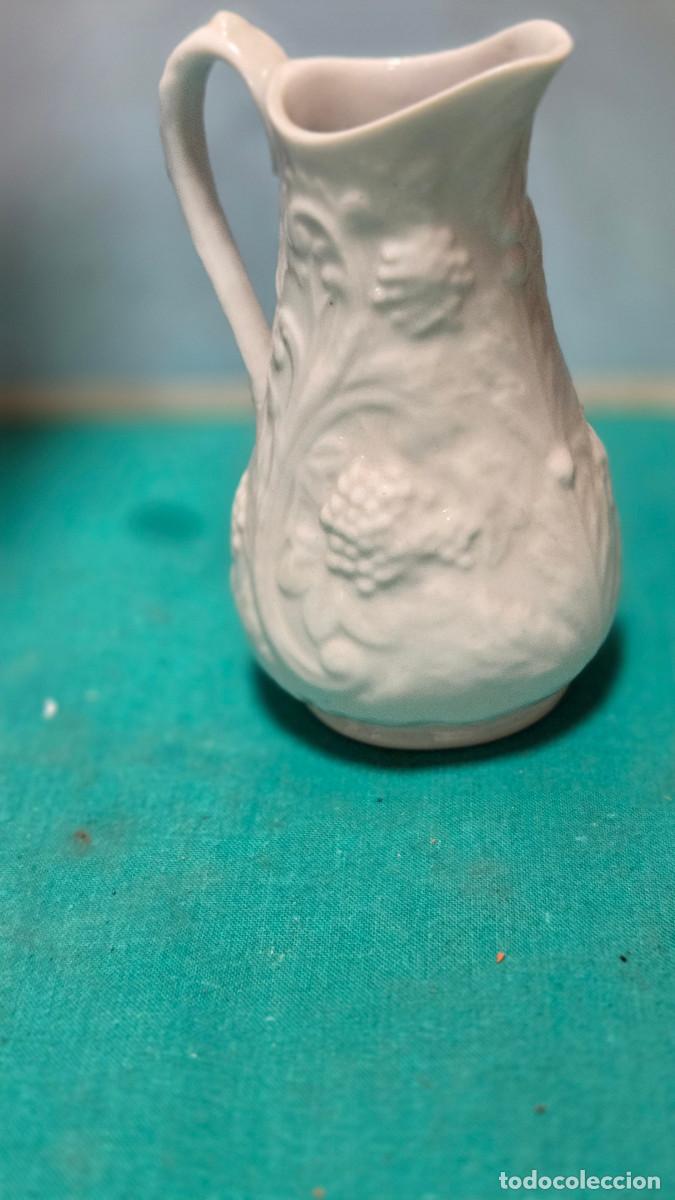 Vintage: peque&ntilde;a jarra porcelana biscuit - Foto 6