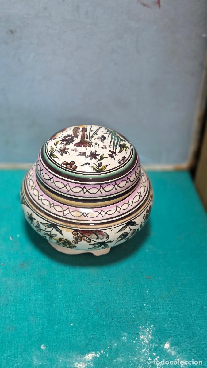 Vintage: tape de ceramica pintado a mano