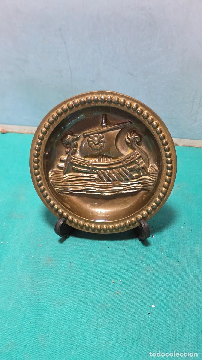 Vintage: plato de metal vintage