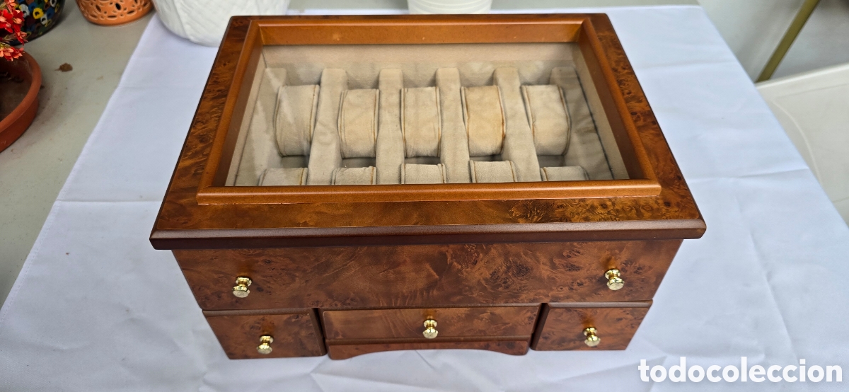 Vintage: PRECIOSA CAJA EN MADERA PARA 16 RELOJES.