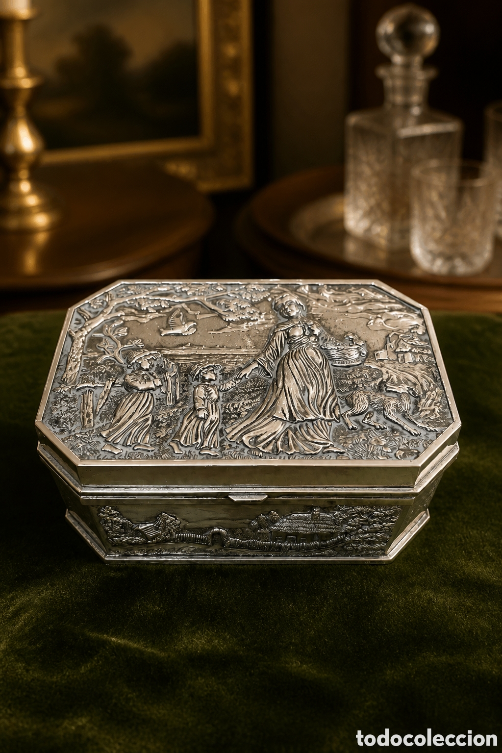 Vintage: JOYERO VINTAGE METAL PLATEADO EN RELIEVE