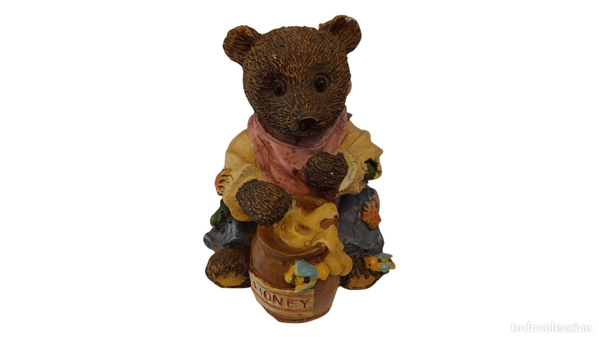Vintage: FIGURA DECORATIVA DE OSO VINTAGE CON TARRO DE MIEL - RESINA PINTADA A MANO - ESTILO COUNTRY - 80/90